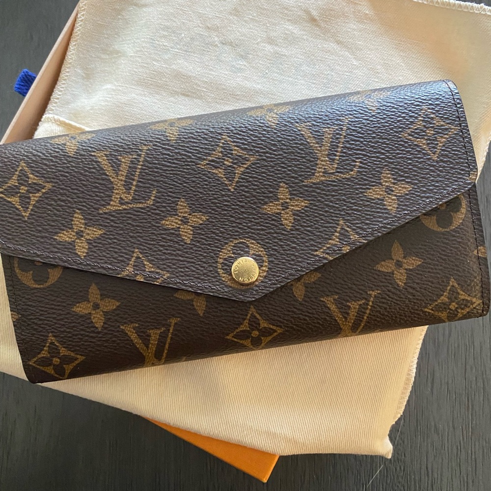 New Louis Vuitton Kate Wallet